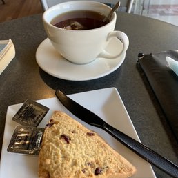 Cranberry scone and peach tea