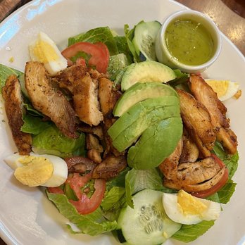 Gallina D' Oro - avocado salad - Mexican Near Me - Healdsburg, California