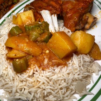 Yemen Café & Restaurant - Lamb Haneeth (Lamb Shank) - Middle Eastern Near Me - Brooklyn, New York