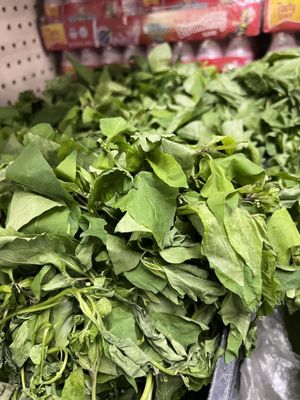 A Dong Market by null