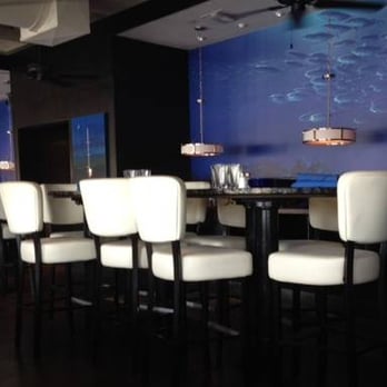 Blue Pointe Oyster Bar and Seafood Grill - Restaurant interior - post makeover - Seafood Near Me - Fort Myers, Florida Blue Pointe Oyster Bar and Seafood Grill - Restaurant interior - post makeover - Seafood Near Me - Fort Myers, Florida