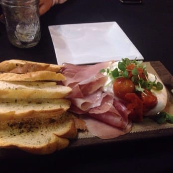 Oak and Vine - Burrata! - Cocktail Bars Near Me - Glendale, California