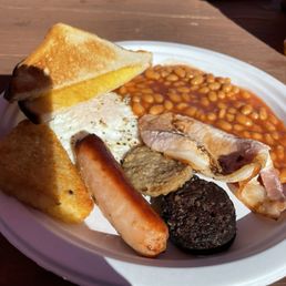 Traditional English cooked breakfast (only available on certain weekends)