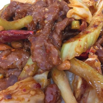 Yang's Kitchen - Kung Pao Beef (4 star spicy) - Okay. A bit saucy and low on peanuts. - Szechuan Near Me - Newcastle, Washington Yang's Kitchen - Kung Pao Beef (4 star spicy) - Okay. A bit saucy and low on peanuts. - Szechuan Near Me - Newcastle, Washington