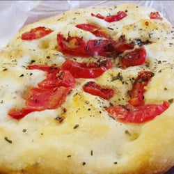 I Frutti del Grano - Panfocaccia con pomodoro fresco e origano