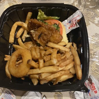 Massapequa Diner - Diners Near Me - Massapequa, New York