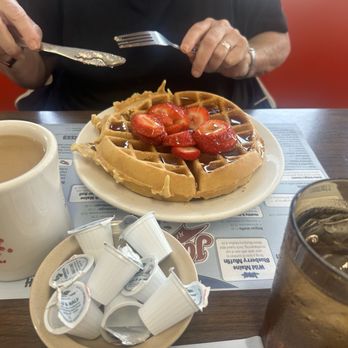 Jordans Restaurant - Belgian waffle with strawberries - Breakfast & Brunch Near Me - Bar Harbor, Maine Jordans Restaurant - Belgian waffle with strawberries - Breakfast & Brunch Near Me - Bar Harbor, Maine