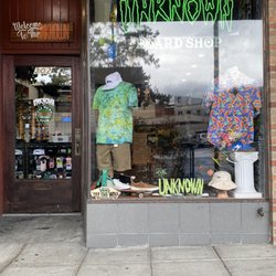 Unknown Board Shop