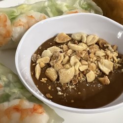 Pho and Bun Bo OK - Spring roll w peanut sauce