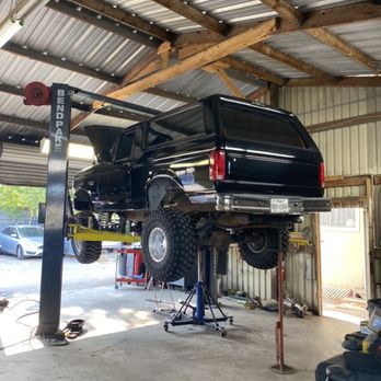 Roy's Auto Repair - Auto Repair Near Me - Rosenberg, Texas