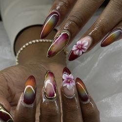 Mint Nail Lounge