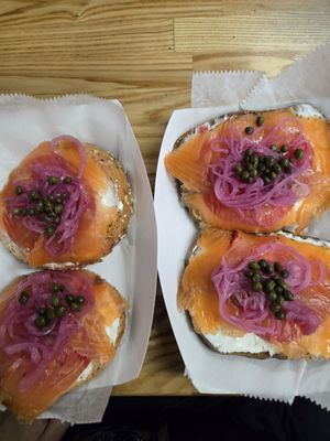 Ideal Bagel by null