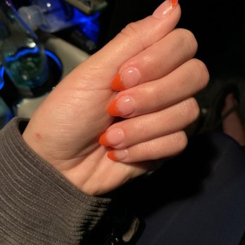Coco Luxe Nails - Eyelash Service Near Me - Santa Monica, California Coco Luxe Nails - Eyelash Service Near Me - Santa Monica, California