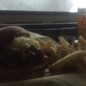 Syndicated Bar Theater Kitchen - Burger w fries and a grapefruit flavored beer to wash it down while watching "pleasantville" - Cinema Near Me - Brooklyn, New York Syndicated Bar Theater Kitchen - Burger w fries and a grapefruit flavored beer to wash it down while watching "pleasantville" - Cinema Near Me - Brooklyn, New York