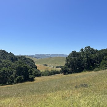 Helen Putnam Regional Park - views - Hiking Near Me - Petaluma, California Helen Putnam Regional Park - views - Hiking Near Me - Petaluma, California