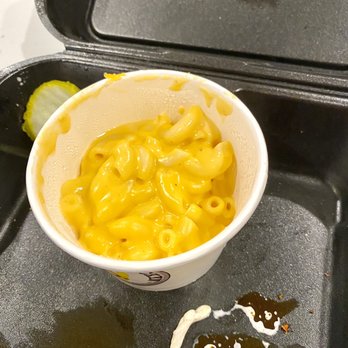Dave's Hot Chicken - 1/2 a cup of Mac 'n Cheese - Chicken Shop Near Me - Menifee, California
