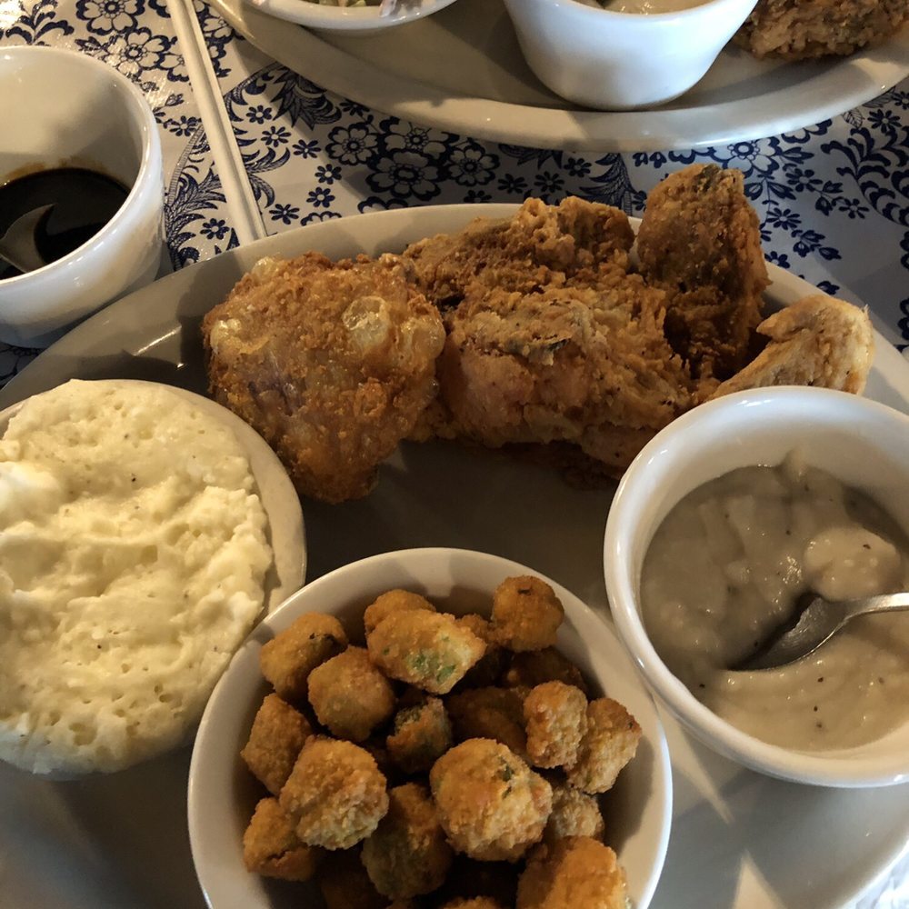 Beacon Light Tea Room - Fried chicken, real mashed potatoes - Tea Rooms Near Me - Bon Aqua, Tennessee