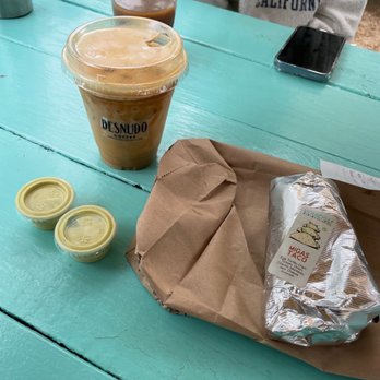 Desnudo Coffee - Coffee Roasteries Near Me - Austin, Texas