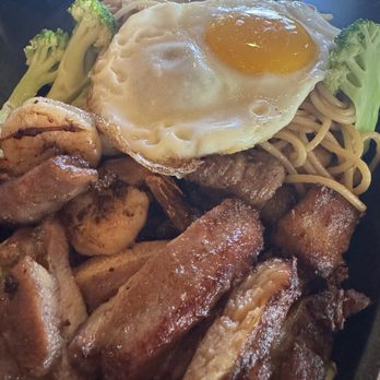Amazing Basil - B10. Premium BBQ Combo B10. - Asian Fusion Near Me - Fremont, California Amazing Basil - B10. Premium BBQ Combo B10. - Asian Fusion Near Me - Fremont, California