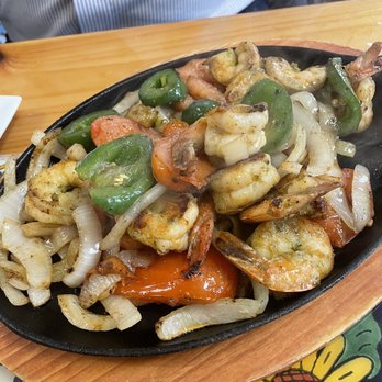 El Azteca Mexican - Shrimp Fajitas - Mexican Near Me - Poughkeepsie, New York