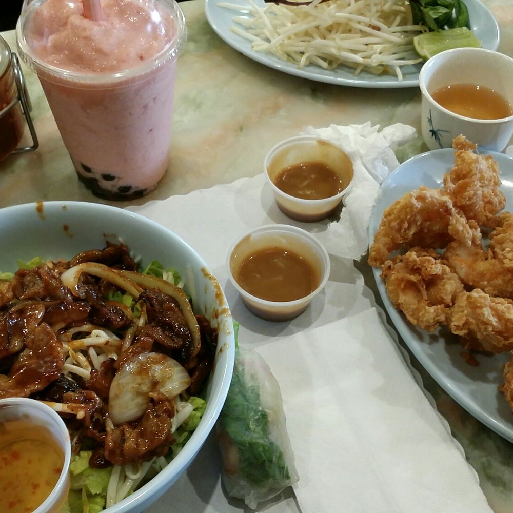 Noodle Bar - Shrimp, dry noodle bowl yum! - Vietnamese Near Me - Seaside, California Noodle Bar - Shrimp, dry noodle bowl yum! - Vietnamese Near Me - Seaside, California