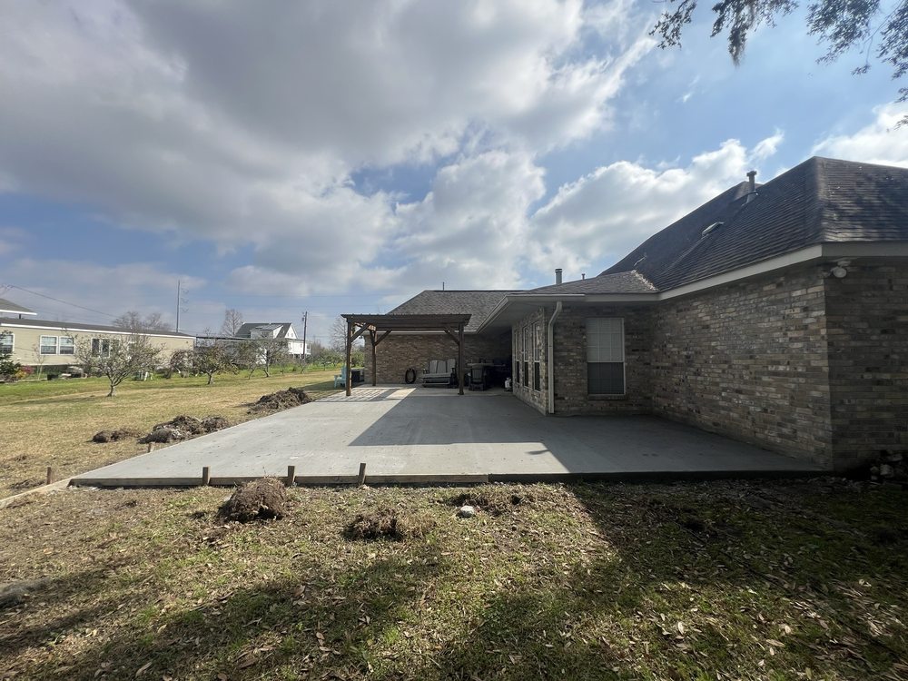 Slide of Billiot Patio & Outdoors