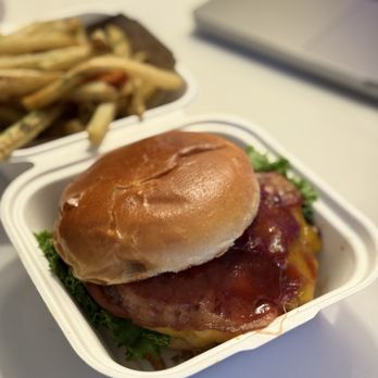 The Melt - BBQ BACON MELTBURGER - Burgers Near Me - Sacramento, California The Melt - BBQ BACON MELTBURGER - Burgers Near Me - Sacramento, California