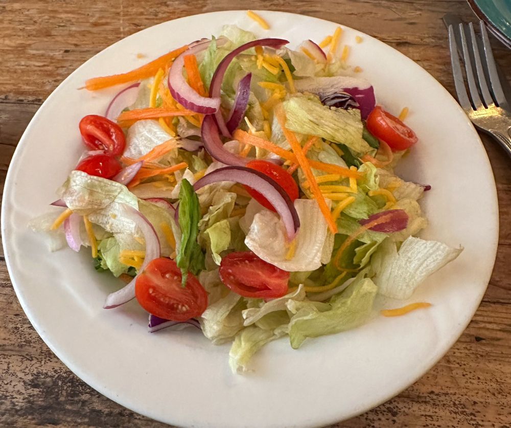 Montez Creekside Kitchen