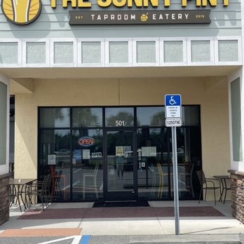 The Sunny Pint - Sunny Pint entrance - Beer Bar Near Me - Wildwood, Florida The Sunny Pint - Sunny Pint entrance - Beer Bar Near Me - Wildwood, Florida