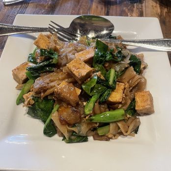 Nittaya's Little Kitchen - Drunken noodles with fried tofu no meat. - Thai Near Me - Las Vegas, Nevada