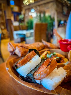 AO Hawaiian Hideout by null