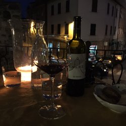 Molino Il Moro - Great selection of Tuscan wines comes with a wonderful view of the city