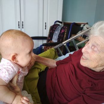 Chapters RCFE - Mom in her room at Chapters with her youngest great-granddaughter - Assisted Living Facilities Near Me - Mission Viejo, California