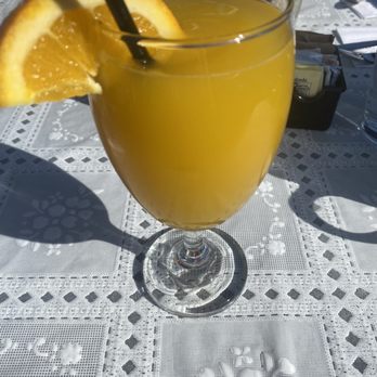 Lisa's Cafe - Mango bellini - Breakfast & Brunch Near Me - Madeira Beach, Florida