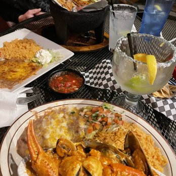Mariscos El Pacifico Fallbrook - Cazuela de Mariscos - Mexican Near Me - Fallbrook, California Mariscos El Pacifico Fallbrook - Cazuela de Mariscos - Mexican Near Me - Fallbrook, California