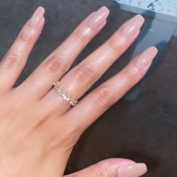 Dip nails