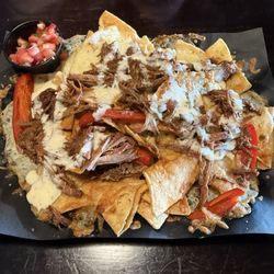 4 Brothers Bar & Grill - Birria nachos