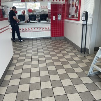 In-N-Out Burger - No lines!!! - Fast Food Near Me - Milpitas, California In-N-Out Burger - No lines!!! - Fast Food Near Me - Milpitas, California