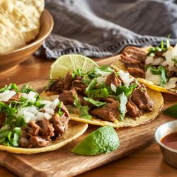 Casa Grande Bar & Grill - Street Tacos