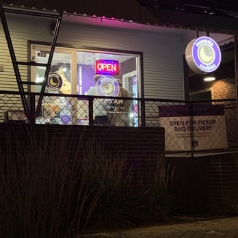 Insomnia Cookies - Since to travel in the afternoon is so hot.. We go out at night for this - Desserts Near Me - Reno, Nevada Insomnia Cookies - Since to travel in the afternoon is so hot.. We go out at night for this - Desserts Near Me - Reno, Nevada