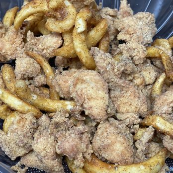 T4 Folsom - Popcorn Chicken over curly fries - Bubble Tea Near Me - Folsom, California