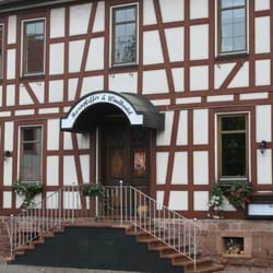 Hasenpfeffer Und Windbeutel