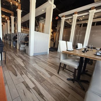 Blufish Sushi Bistro - Seating area - Japanese Near Me - Vernon Hills, Illinois Blufish Sushi Bistro - Seating area - Japanese Near Me - Vernon Hills, Illinois