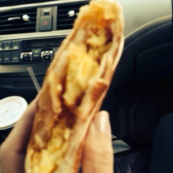 Taco Bell - Breakfast crunch wrap was ok would have been better w/o their nacho cheese doesn't taste like breakfast - Fast Food Near Me - Selah, Washington