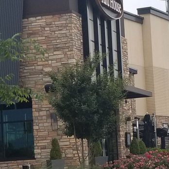Yard House - New American Near Me - Dallas, Texas Yard House - New American Near Me - Dallas, Texas