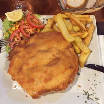 Meson Las  Tejas - Chicken Cordon Bleu with chips and salad - can't be bad for just €10!! - Steakhouses Near Me - Corralejo, GC
