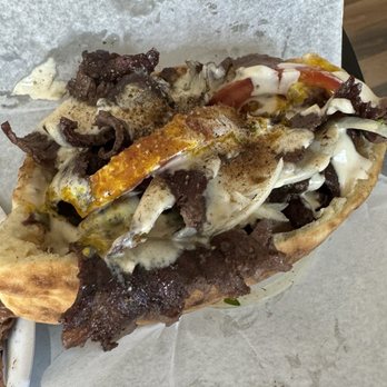 Avi Cue - Shawarma - Middle Eastern Near Me - Los Angeles, California Avi Cue - Shawarma - Middle Eastern Near Me - Los Angeles, California
