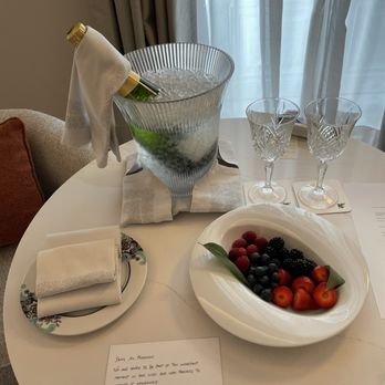 JW Marriott - Hotels Near Me - Madrid, M