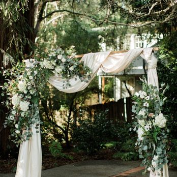 Bewilder Floral - Floral Designers Near Me - Palo Alto, California Bewilder Floral - Floral Designers Near Me - Palo Alto, California
