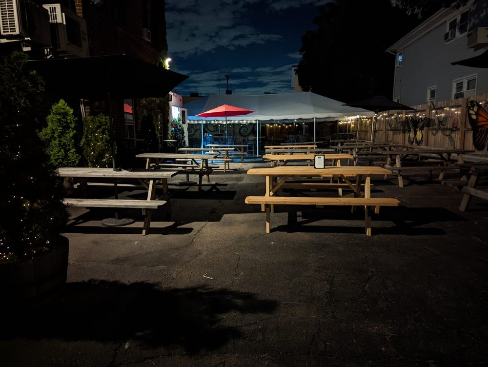 Food from J&J Jerk Cuizine